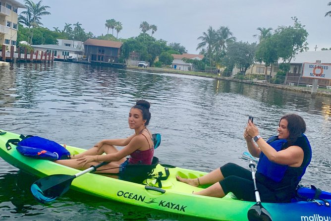 1.5 Hour Kayak Rental with Instruction - Starting at Las Olas: Gear-Up at 934 NE 20th Ave