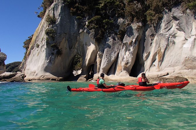 1 Day Sea Kayak Rental - Beaches, picnics, swims, and the rhythm of short stops