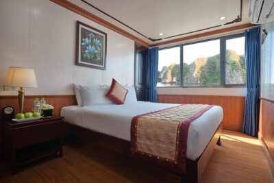 1 night Halong Bay Cruise-Titov Island,Surprise Cave,kayak,meals - Getting to the Cruise: Tuan Chau Start Time and Hanoi Transfers