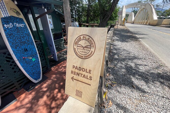 2 hour tandem kayak rental at our private launch area in Hale'iwa - What the Private Deck Amenities Change About Your Day