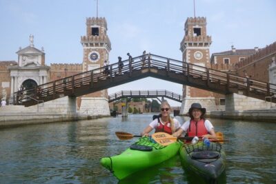 2 Hour Venice Canal Kayak Tour - Premium experience by day - Getting Set Up: Calle Tornielli and Your Gear