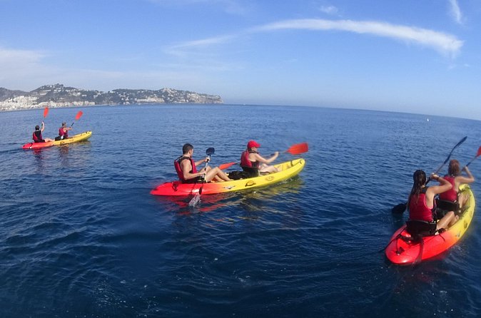 2 Hours Kayak Tour in Cerro Gordo Natural Park, La Herradura - Meeting point in La Herradura: easy start, easy finish