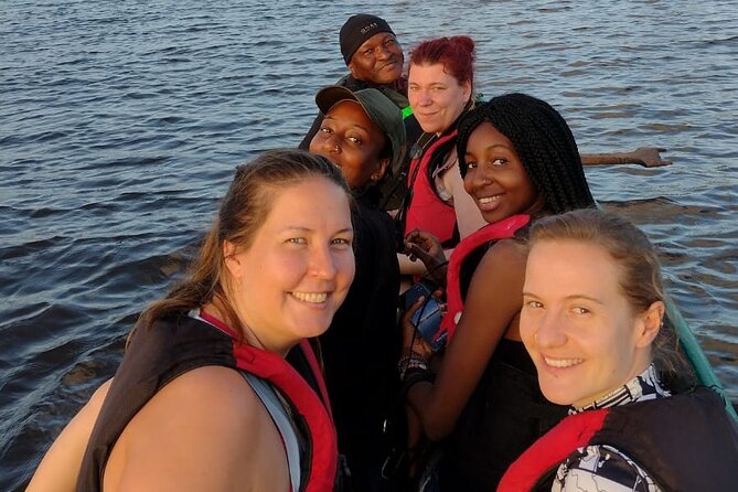 3-hour canoe tour through Tortuguero National Park - FAQ