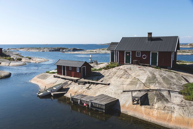 4-Day Stockholm Archipelago Self-Guided Kayak and Wild Camp - The 9:00 a.m. start at Downtown Camper: the trip begins with clarity