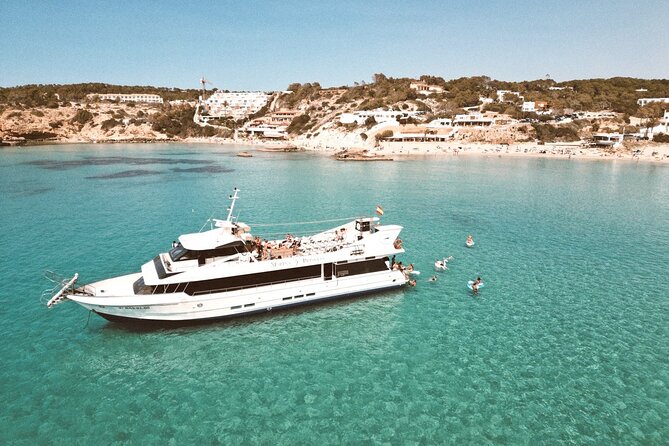5 Hour Adults Ibiza Boat Trip + lunch, 6 drinks, SUP Boards & DJ - The Route in Plain Words: Cala Bassa Stops and an Es Vedra Payoff