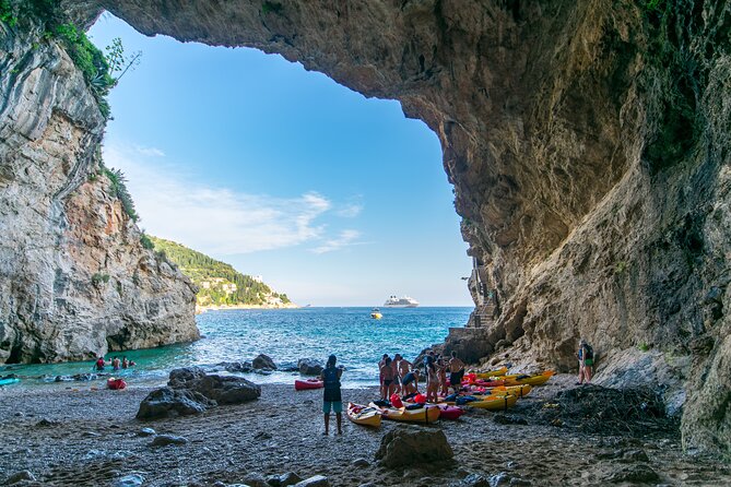 Afternoon Dubrovnik Guided Kayaking Tour - City Walls stop: the first paddle and what you’ll actually see