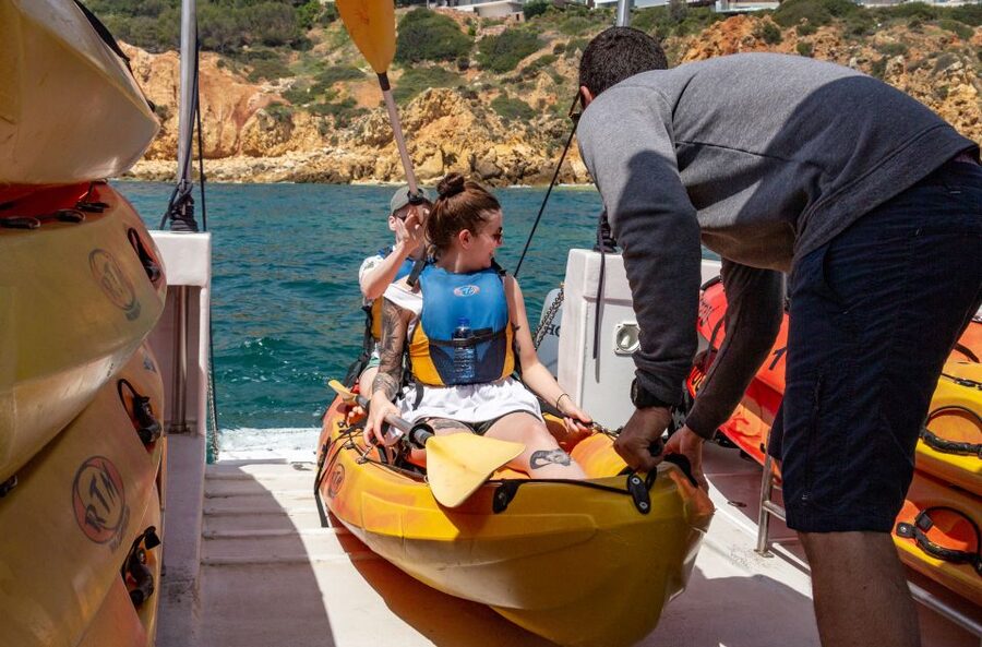 Albufeira: Algarve Kayak and Coastline Tour - Benagil Cave is not part of this route (and that changes planning)