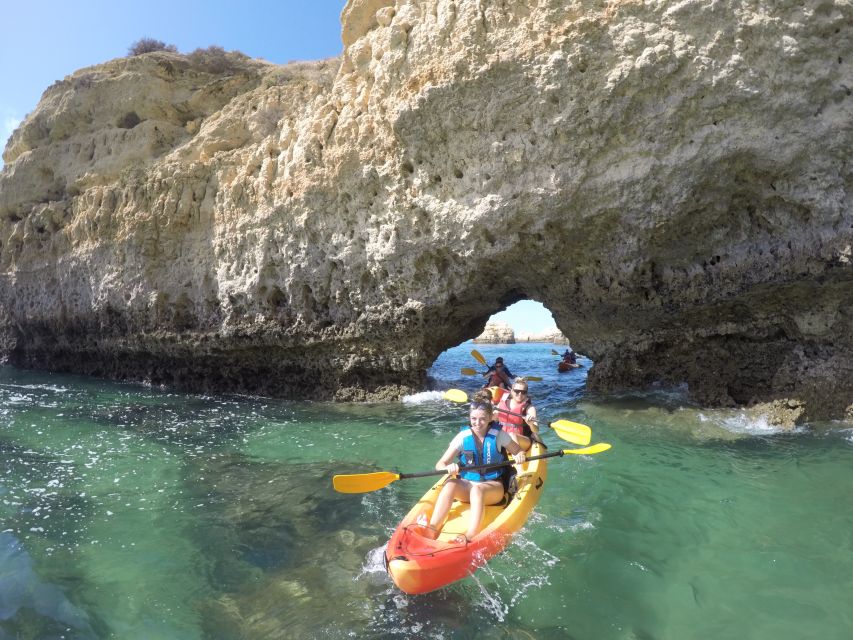 Albufeira: Caves and Cliffs Kayaking Tour - Praia da Maré das Porcas and the Return to Castelo