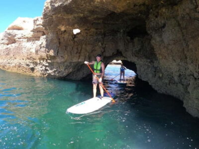 Albufeira: Caves and cliffs Paddleboarding (SUP) Tour - Getting to Praia da Coelha: Where You Meet and Start Paddling