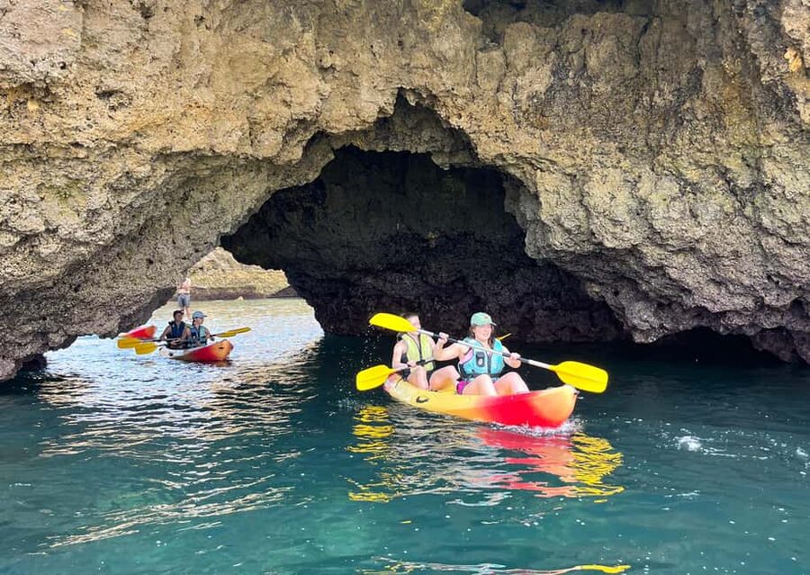 Albufeira: Hidden Beaches & Cliffs Guided Kayak Cave Tour - Enter Albufeira From Praia do Castelo: What the Start Feels Like