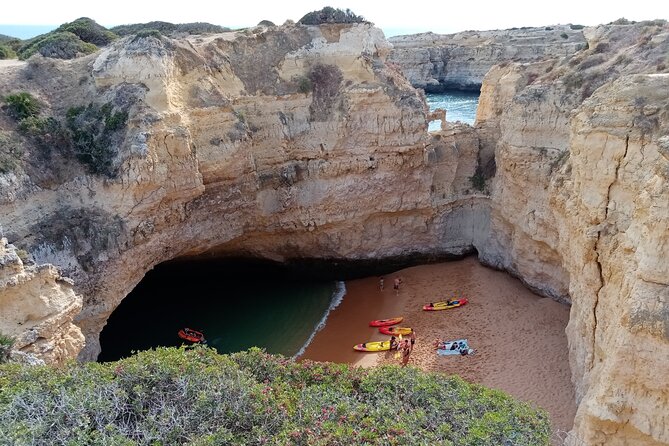 Albufeira Kayak Cave Tour – Hidden Beaches & Cliffs - Gear, photos, and what to bring (so your day stays easy)