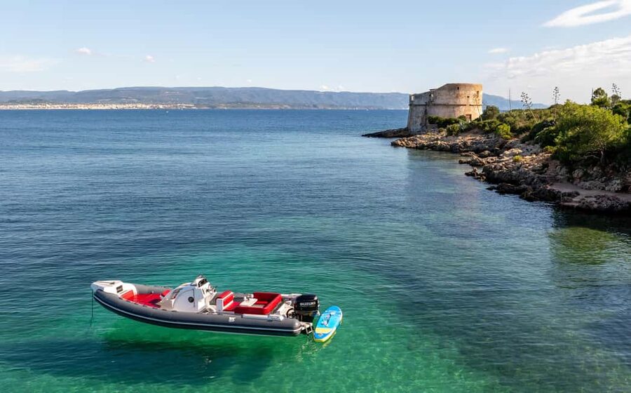 Alghero: boat tour, snorkelling, sup - Timing and seasonal reality: May to October, two departures
