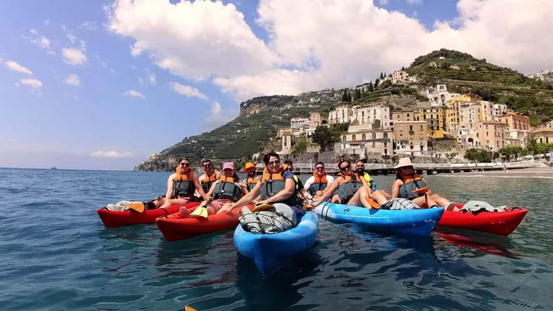Amalfi: Kayak-Snorkel to Pandora Cave, Hidden Beach & Drinks - Meeting Alessio at Santa Trofimena and getting your kayak