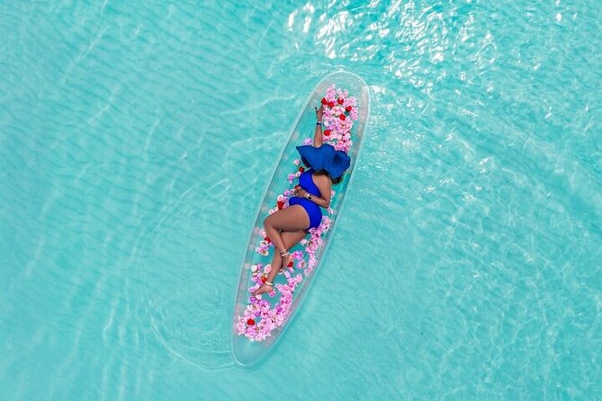 Aruba‘s #1 Clear Kayak INSTANT DELIVERY@arubaphotoshootexperience - The Clear Kayak + Floral Roses: What That Looks Like in Photos