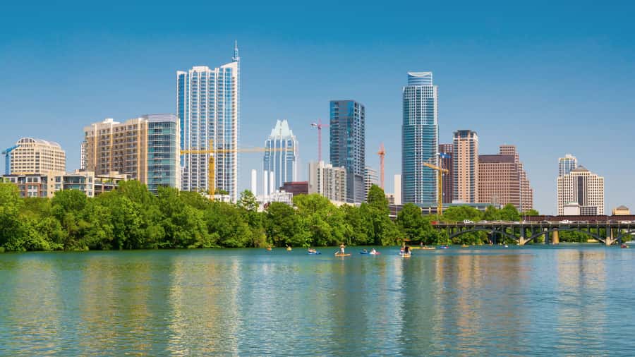 Austin: Downtown Skyline Kayaking Tour - From Barton Springs direction to downtown icons: your early route