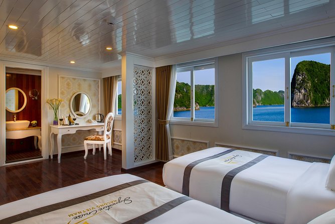 Bai Tu Long bay Luxury Cruise 2D/1N: Less touristy places, Kayaking, full meals - The activities that make it feel more like a trip than a transfer