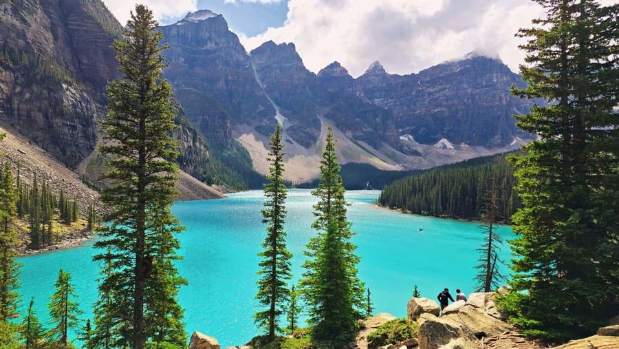 Banff/Canmore Moraine Lake & Lake Louise-Hike/Canoe/Sightsee - Little things that make a big difference on the ground