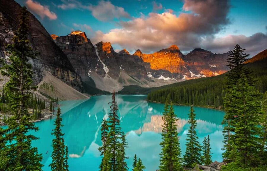 Banff/Canmore Moraine Lake & Lake Louise-Hike/Canoe/Sightsee - Lake Louise: shoreline time, viewpoints, and mixing in extra stops
