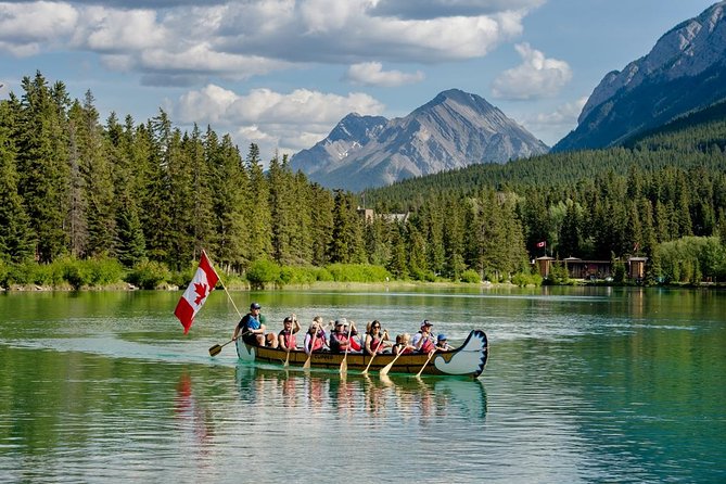 Banff National Park Big Canoe Tour - Safety gear and paddling technique: life jacket, paddle, and a game plan