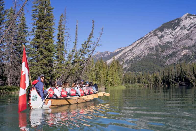 Banff: Wildlife on the Bow River Big Canoe Tour - The 90-Minute Flow: How the Paddle and Wildlife Search Work