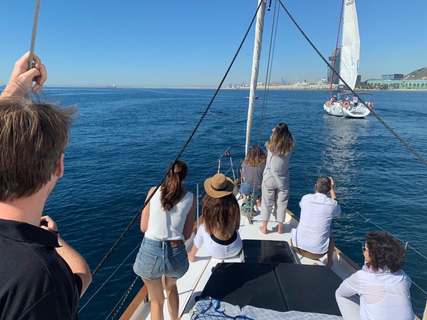 Barcelona: 2-Hour Sailboat Tour with Paddle Boarding - Getting the best views without climbing anything