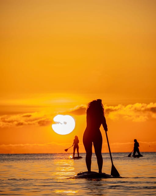 BARCELONA PADDLE SURF SUNRISE+BREAKFAST+PHOTOSVIDEOS4K+GUIDE - Getting Ready at Moana Paddle Surf (Meet Spot + Gear Check)