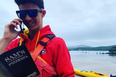 Batemans Bay Sunset Pizza Kayak Tour - Float and Feast - The Pizza Stop That Happens Mid-Kayak