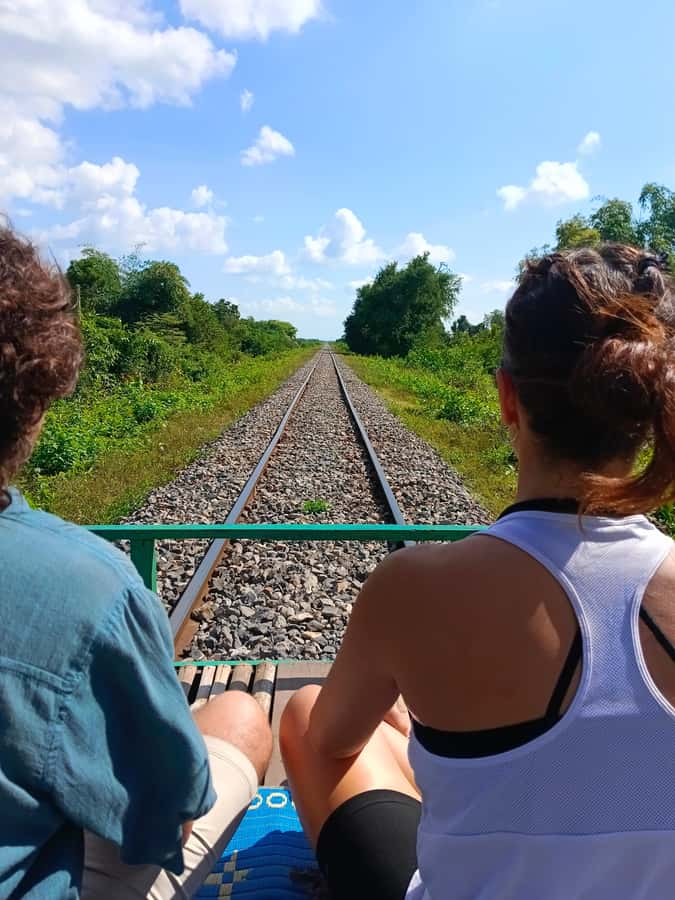 Battambang,Tuktuk and kayak, BambooTrain ,Wat Banan,Bat cave - Phnom Sampeau Mountain: skipping the hardest steps on purpose