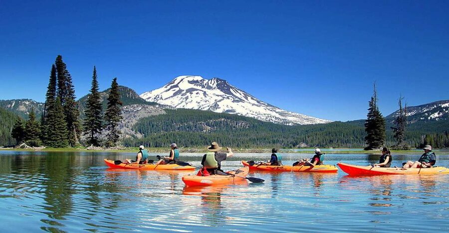 Bend: Guided Kayak Tour on the Cascade Lakes - Tandem sit-on-top kayaking lesson: what “guided” actually means