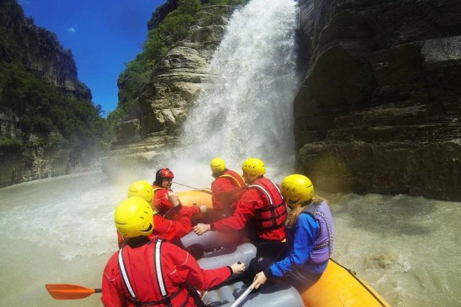 Berat Rafting, Kayaking & River Tubing – Osumi Canyons - When the river is low: canyon exploration, hiking, and jumps