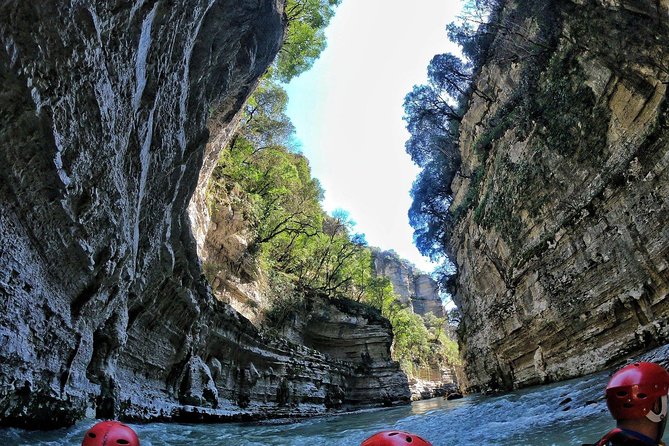 Berat Rafting, Kayaking & River Tubing – Osumi Canyons - Guides and safety: what good instruction looks like in the canyon