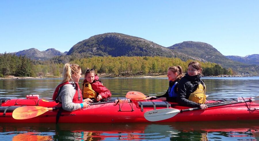 Bergen: Øygarden Islets Guided Kayaking Tour - Øygarden Islets: why this coastal paddle feels special