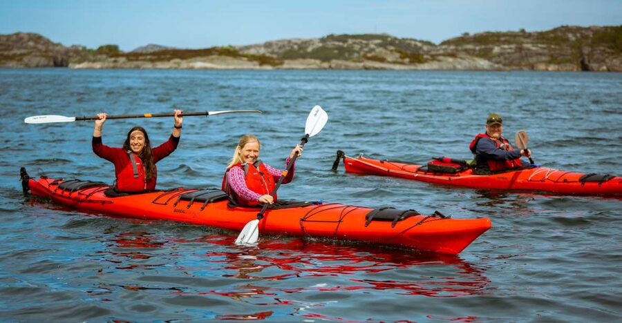 Bergen: Øygarden Islets Guided Kayaking Tour - Beginner confidence: safety prep and how double kayaks help