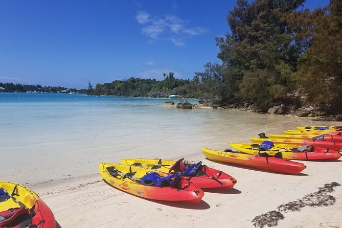 Bermuda Kayak Eco-Tour - Paradise Lakes: Sheltered Water, Great Views, and Easy Paddling