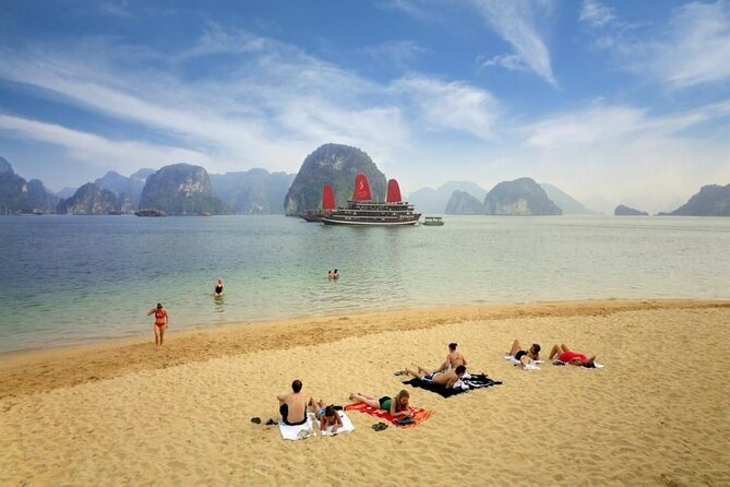 Best Halong 5 star Day Trip, inclusive,buffet,cave,kayak,transfer - A Halong Bay Day Trip That Actually Starts in Hanoi