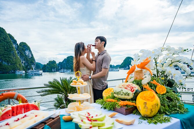 Best seller Halong Bay Day Cruise - The guide and organization: where the tour seems to win