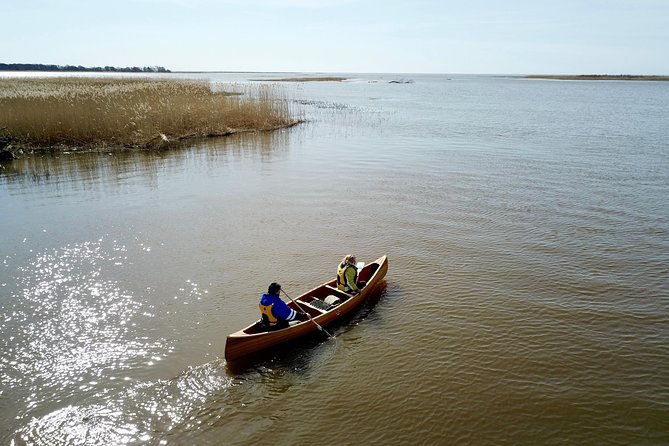 BIRDWATCH - Premium guided canoe tour at Cape Vente, Nemunas Delta Regional Park - The return route: Uostadvaris Lighthouse and the Cape Vente ornithological station