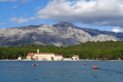 Bits of History - Half day kayak Tour with Wine delight - From Spirit of Korkyra to your first paddle stroke