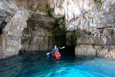 BOAT & KAYAK! Sea Adventure - Snorkeling & Cliff Jumps - The boat tow plus kayak start: less fuss, more time in the good parts