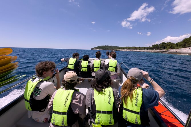 BOAT & KAYAK! Sea Adventure - Snorkeling & Cliff Jumps - GoPro photos and videos: instant memories without the phone scramble