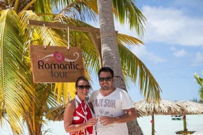Bora Bora Snorkel Cruise by Polynesian Outrigger Canoe with BBQ Island Lunch - Polynesian BBQ Lunch on a Motu: Food, Drinks, and Island Time