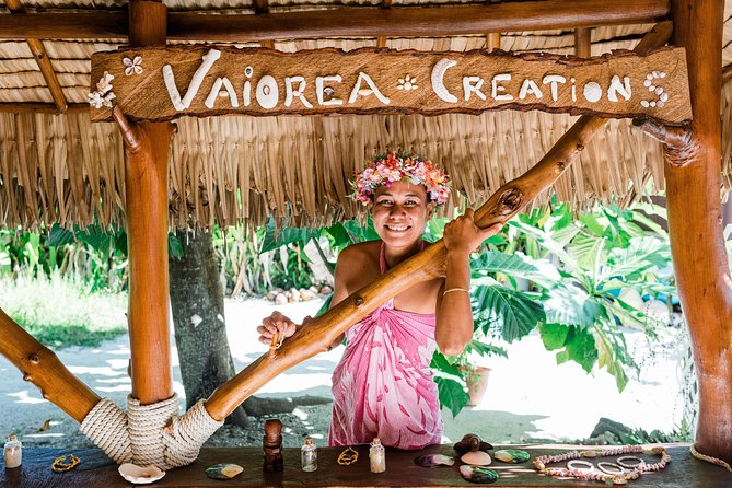 Bora Bora Snorkel Cruise by Polynesian Outrigger Canoe with BBQ Island Lunch - Who Should Book This (and Who Might Want a Different Option)