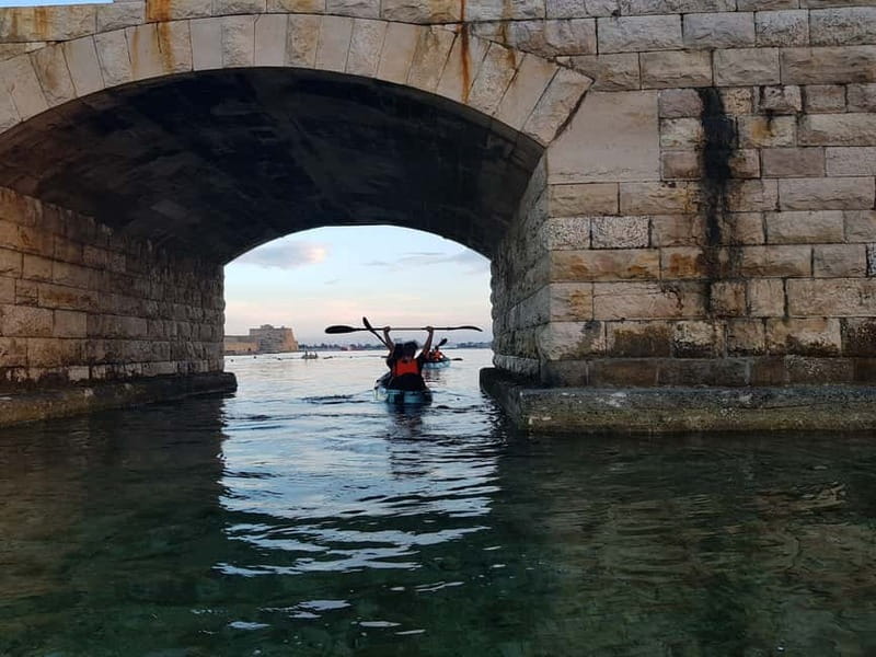 Brindisi: Kayaking at Sant'Andrea Island - Entering Brindisi’s Tourist Marina and getting on the water fast
