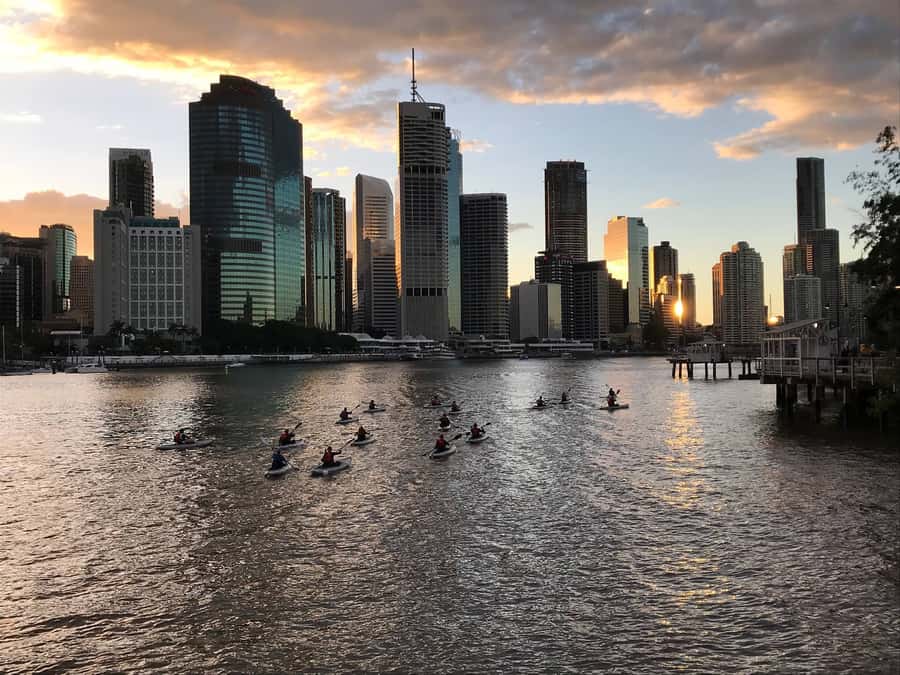 Brisbane: Illuminated River Night Kayak Tour - The 90 Minutes and $70 Question: Is This Good Value?