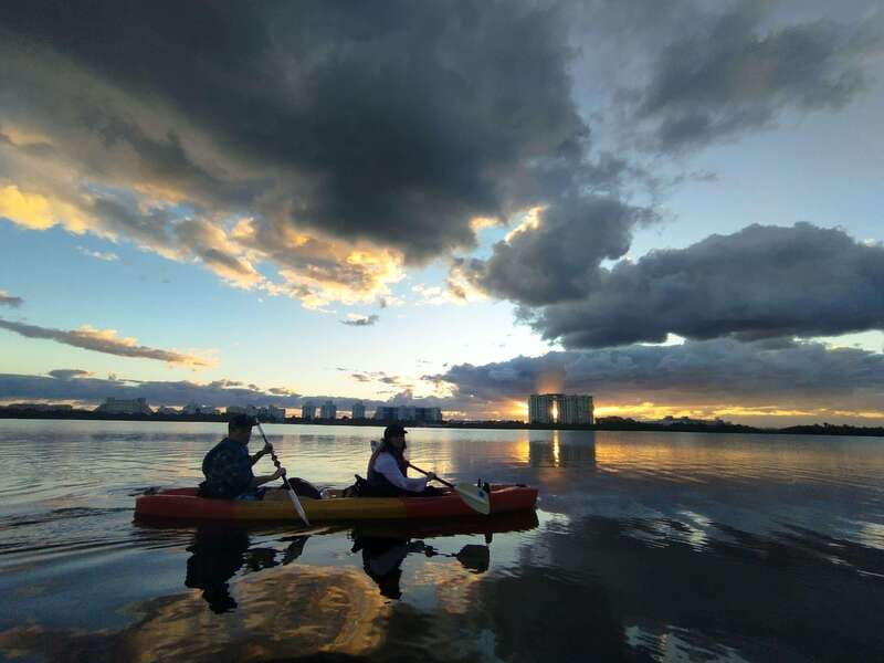 Cancun: Kayaking Tour in Nichupte Lagoon - The 3-hour plan: practice first, then mangrove channels with a stop built in