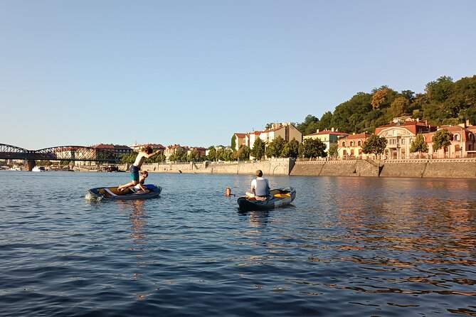 Canoe Prague – Splash into Fun! - The Fun Parts Between Sights: Breaks, Water Ramps, and That Teamwork Feeling