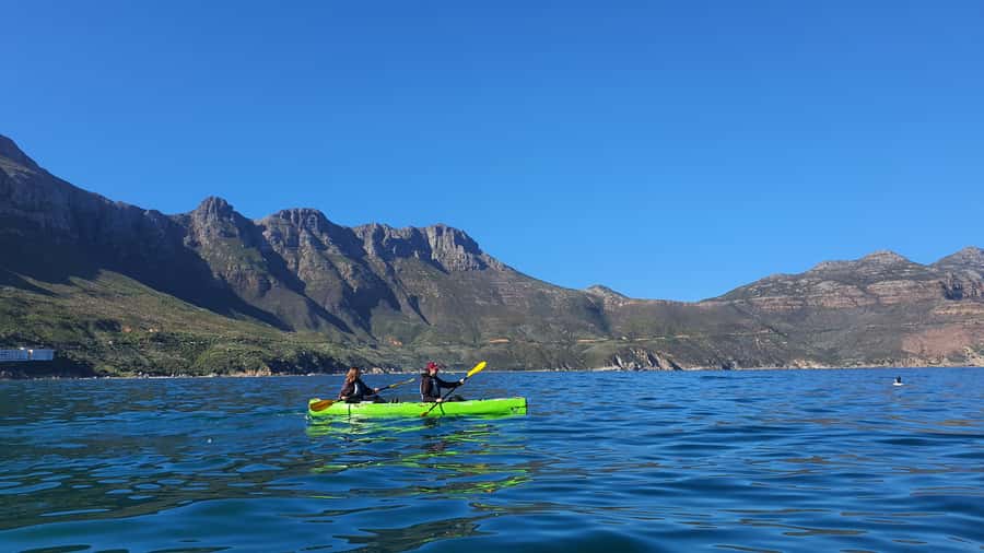 Cape Town: Guided Kayaking in Hout Bay - What to wear and bring for a comfy, not-freezing kayak day