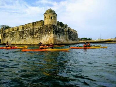 Cartagena: Walled City Kayak Tour - Meeting at Manga: the Pier Setup and What Happens Before You Kayak