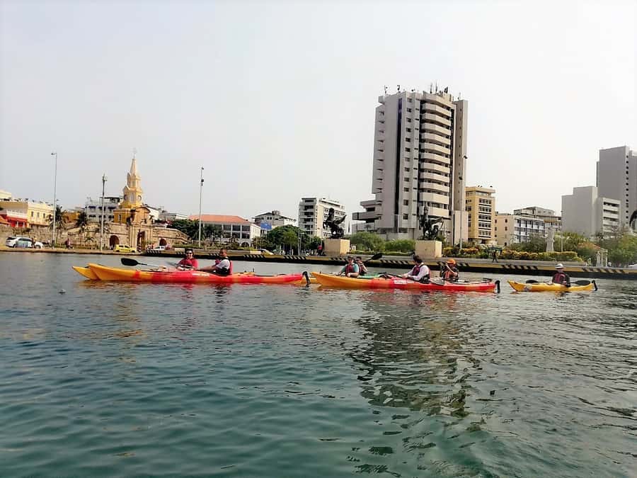 Cartagena: Walled City Kayak Tour - The 3 km Paddle: From Sights to the Román Bridge and San Lázaro Lagoon