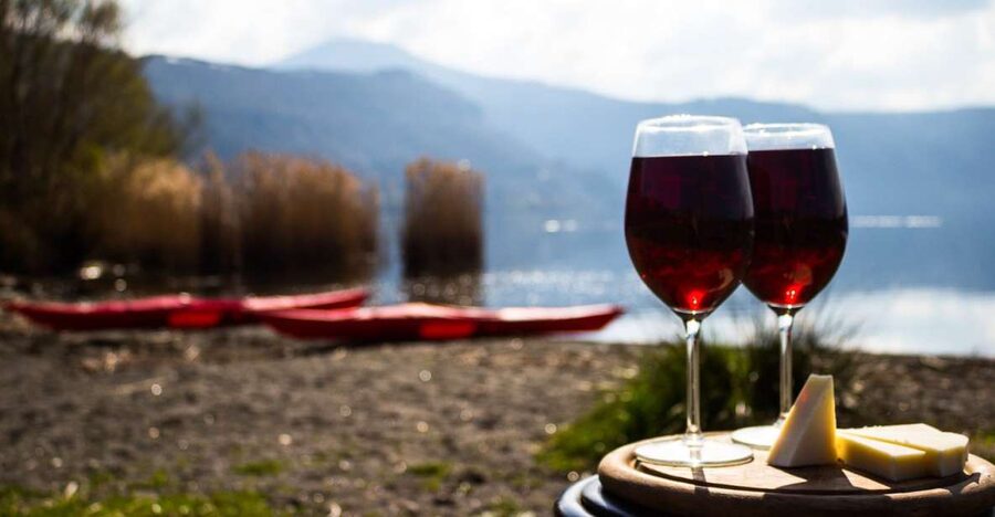 Castel Gandolfo: Kayak Food and Wine Tour - Pickup and Van Transfer From Anagnina (So You Don’t Waste Your Morning)